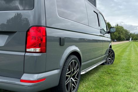 Volkswagen TRANSPORTER T28 LWB DIESEL 2.0 TDI 150 Highline Van DSG